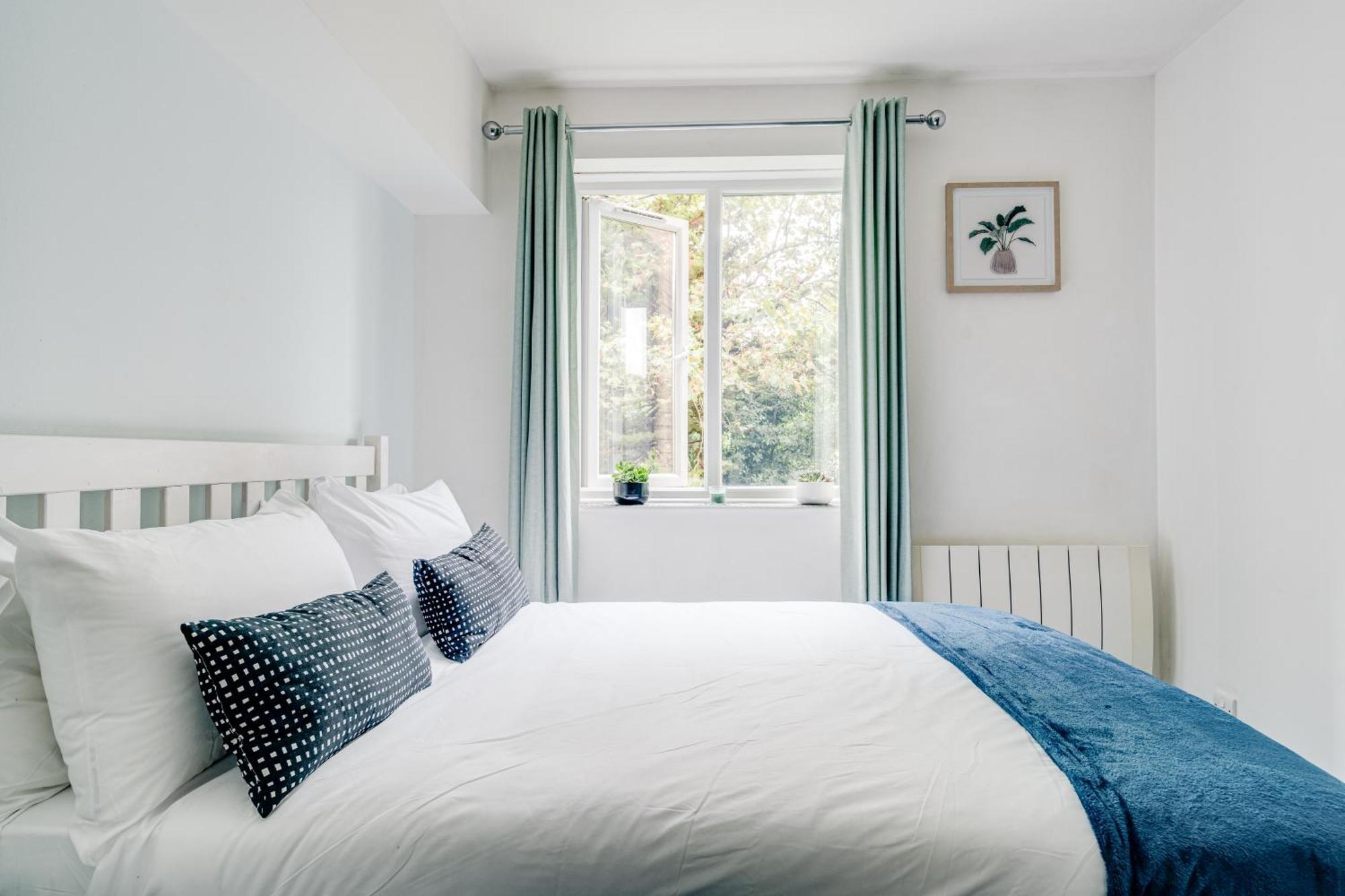 Apartment In Elephant & Castle With Parking 런던 외부 사진